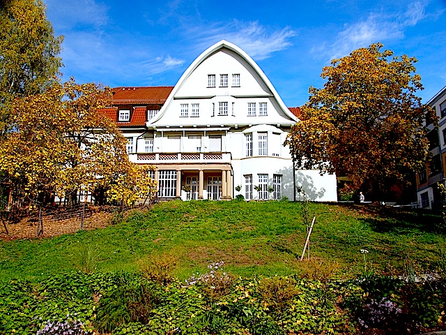 Leo Vetter-Villa Emma-Reichle-Heim Stuttgart Hedelfingen Rohrackerstr. 171 Tagespflege Evangelische Altenheimat