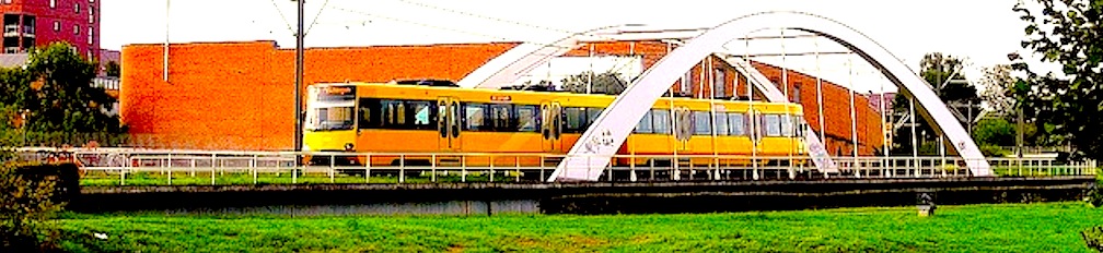 Stadtbahn im Scharnhauser Park