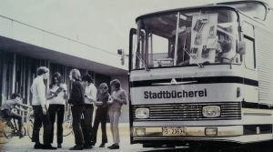 Bücherbus Moritz der Stadtbücherei Stuttgart im Jahr 1971