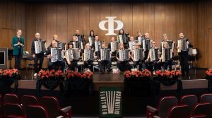 1. Orchester des HHC Flottweg Sillenbuch beim Festakt am 14.5.2022