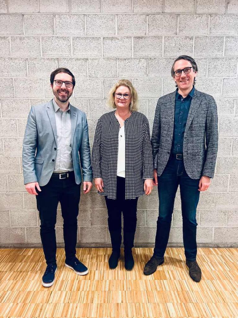 Julian Schahl, Catherine Rommel und Dr. Ingo Konrad