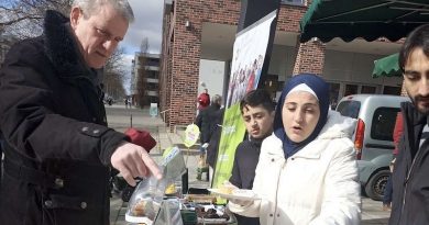 Spendenaktion für Erdbebenopfer in Syrien und Türkei beim Stadthaus im Scharnhauser Park