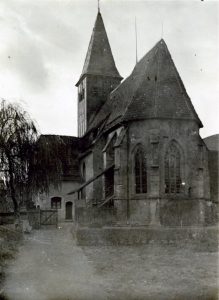 Rückseite der Alten Kirche Hedelfingen um 1928