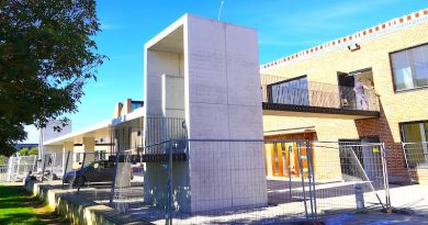 Neues Fluchttreppenhaus an der Schule im Park Ostfildern