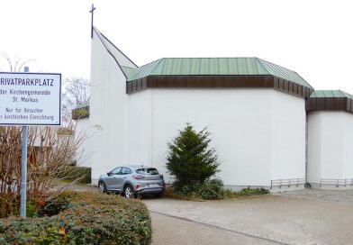 Blick von den Otto-Hirsch-Brücken auf St. Markus