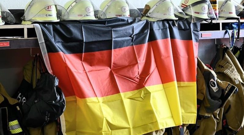 Deutsche Fahne im Feuerwehrmagazin Wangen