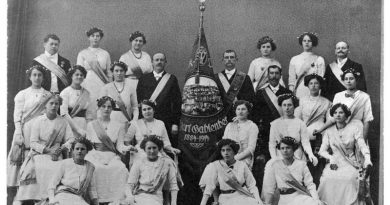 Historisches Foto von der Fahnenweihe des Musikvereins Gablenberg 1914