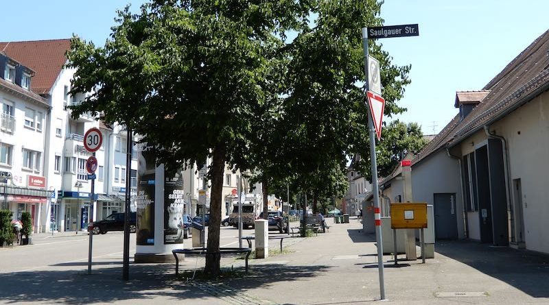 Blick auf den Keltervorplatz in Wangen
