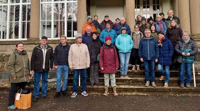 Gruppenfoto vor der Leo Vetter-Villa in Hedelfingen