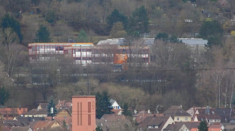 Steinenberg-Gymnasium – Hintertürchen bleibt offen