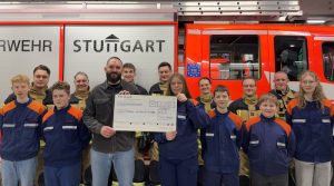 Spoendenübergabe im Feuerwehrhaus Riedenberg