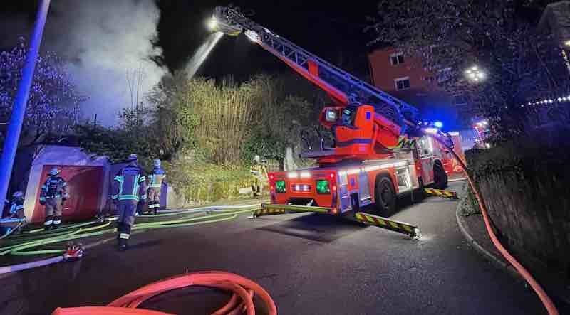 Nächtlicher Löscheinsatz der Feuerwehr in Wangen am 18.3.2026
