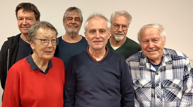 Sechsköpfige Gruppe IAEB