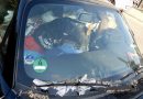 Vermüllter Mazda Roadster beim Friedhof Hedelfingen