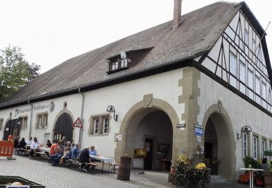 Blick von der Heumadener Straße auf die Kelter in Hedelfingen